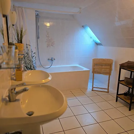 Gasthof Huthaus Zum Molchner Stollen